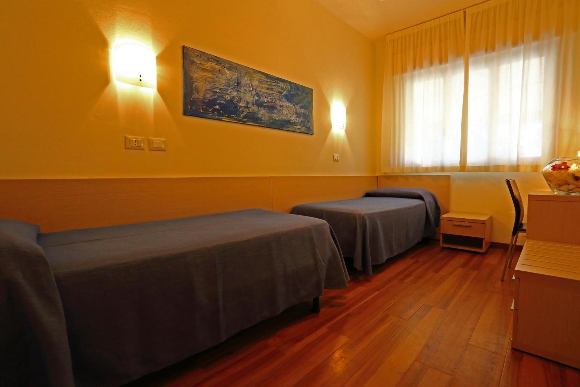 Hotel Castiglione Lignano Sabbiadoro Chambre photo