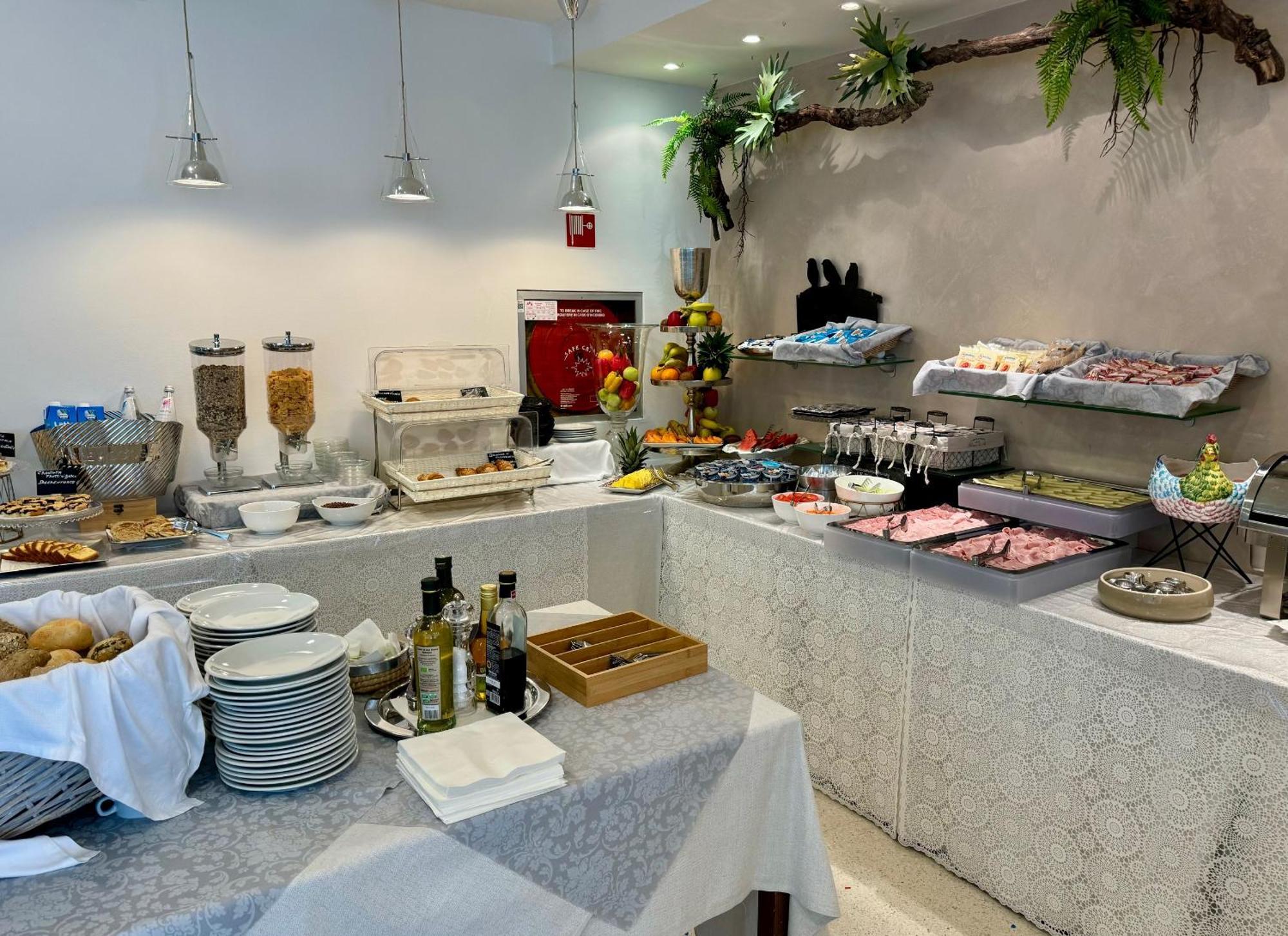 Hotel Castiglione Lignano Sabbiadoro Extérieur photo