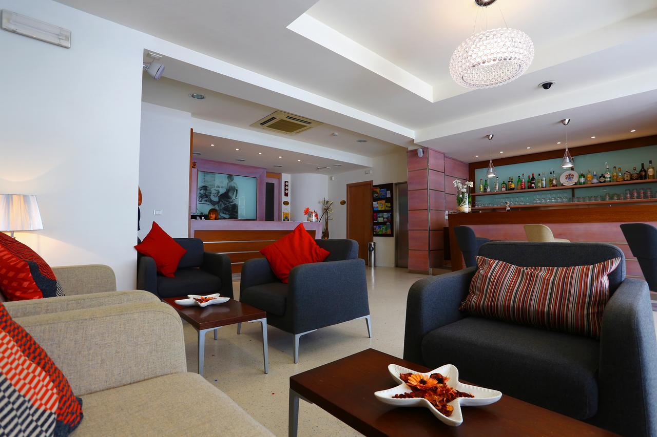 Hotel Castiglione Lignano Sabbiadoro Extérieur photo