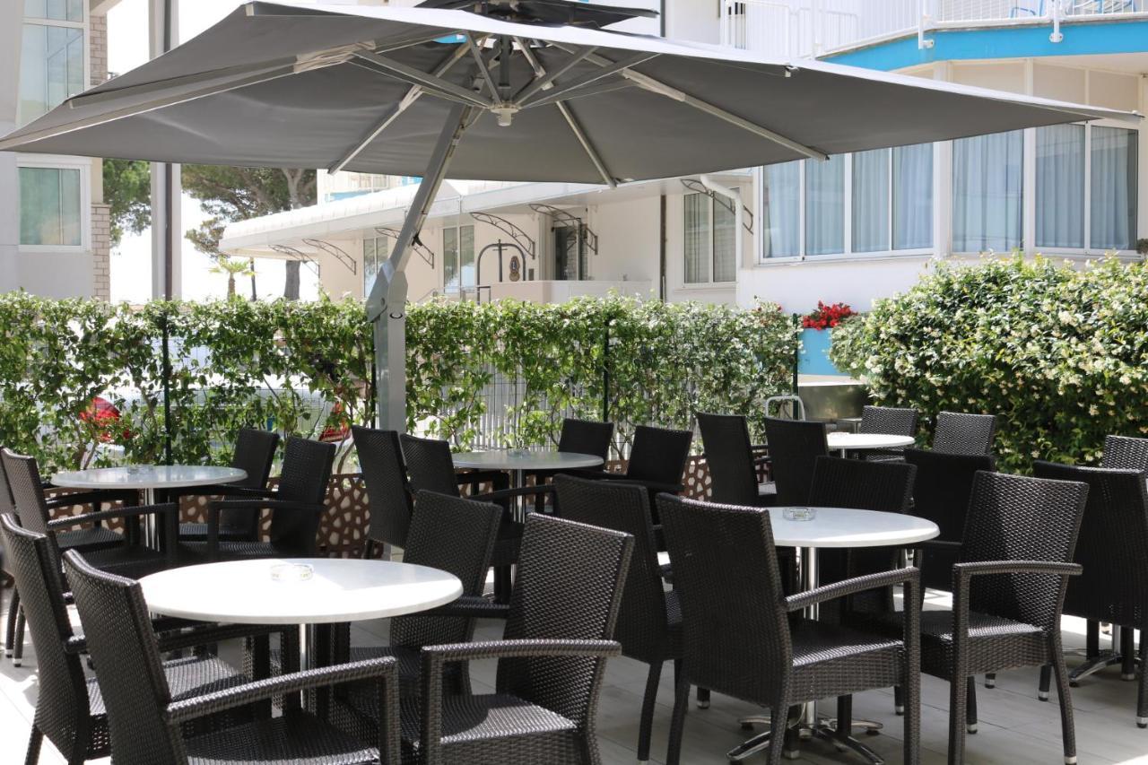 Hotel Castiglione Lignano Sabbiadoro Extérieur photo